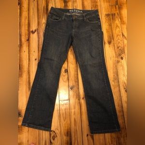 Merona Low Rise Bootcut Jeans - size 10